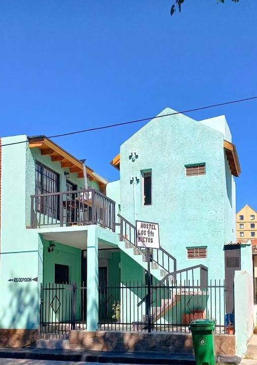Macrozona Bahia Redonda y Primeros Faldeos Hostel | Hospedaje Los Nietos