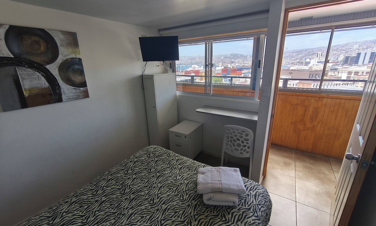 Playa Ancha Hostel | Hostal del Viajero Nampëlkafe