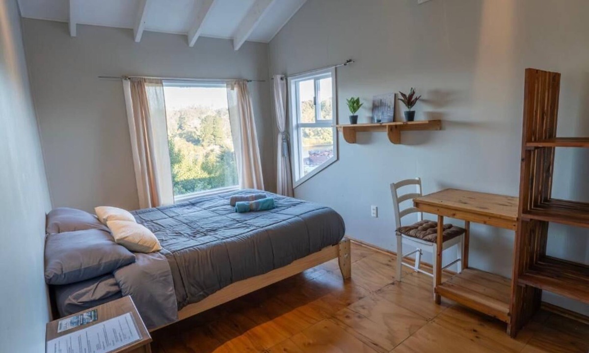 Puerto Montt Hostel | hostal refugio nomada