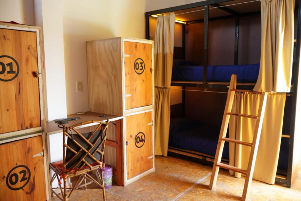 Macrozona Bahia Redonda y Primeros Faldeos Hostel | Hostel House 64Bigüa