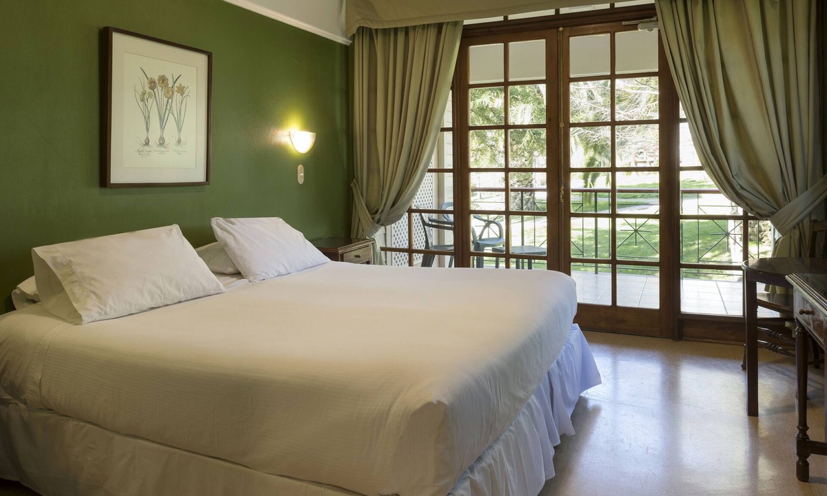 El Quisco Hotel | Hotel y Cabañas Huallilemu Sur- Caja Los Andes