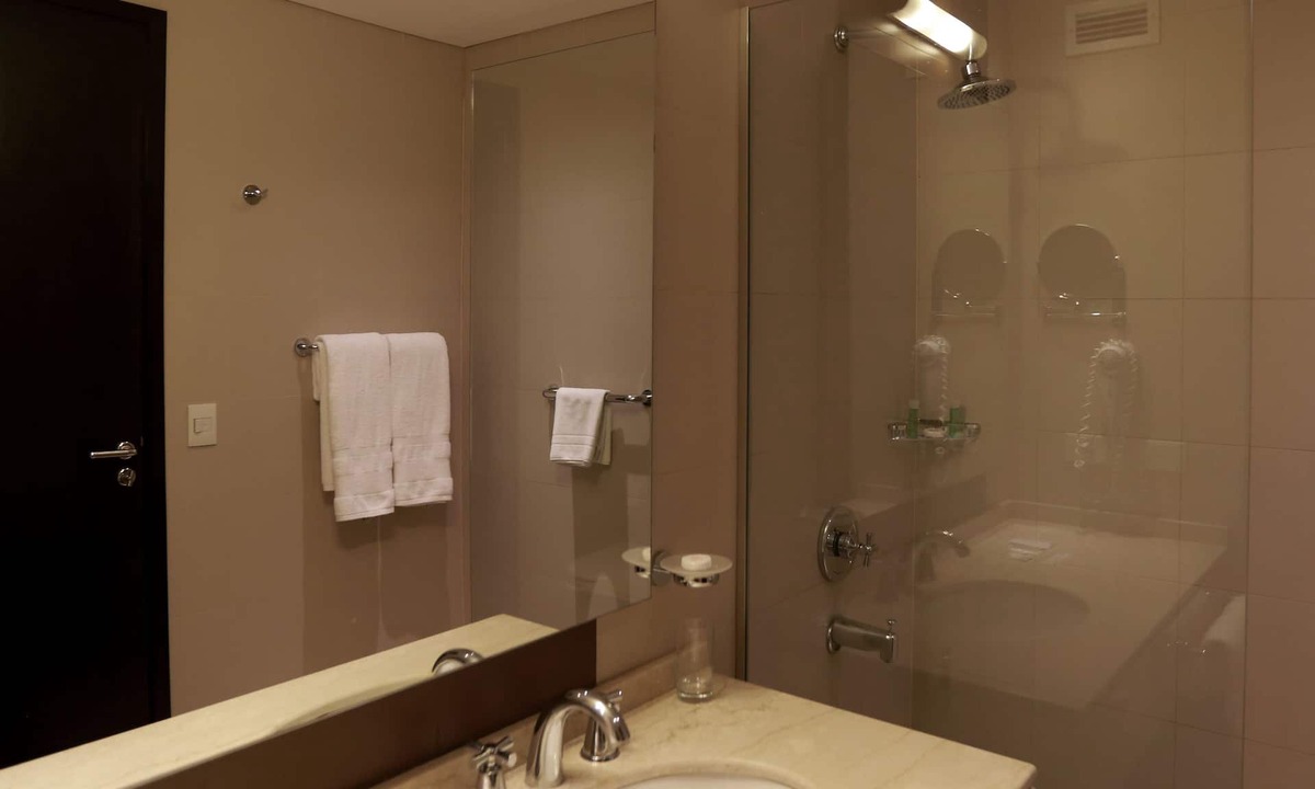 General Roca Hotel | Hotel y Casino del Rio - General Roca