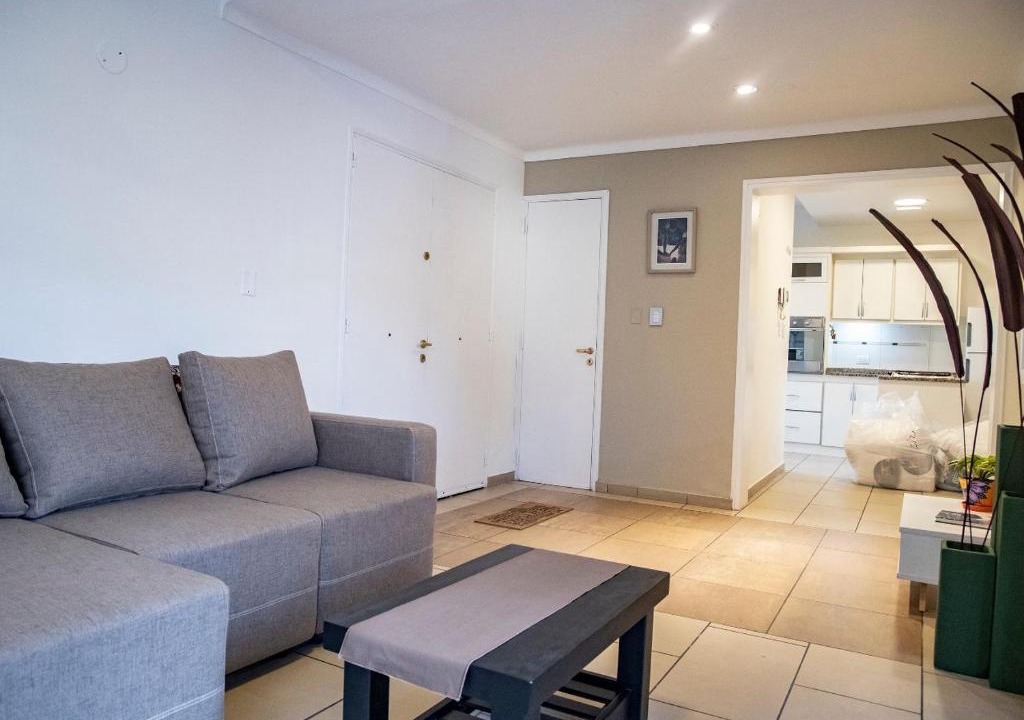Maipu Apartment | La Tiasta
