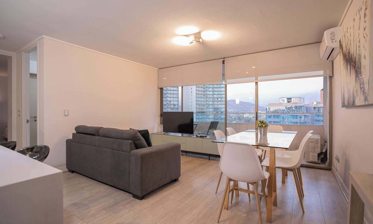Vitacura Apartment | Luxury 2BR Apartment with Parking and City Views
