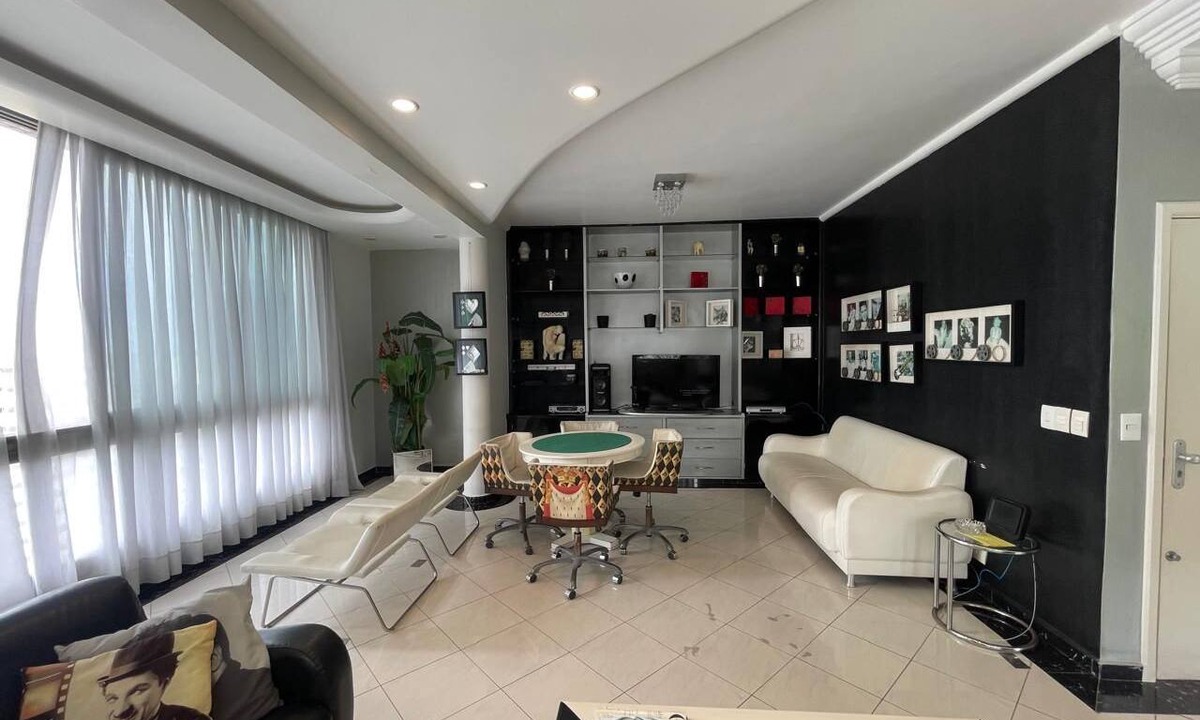 Vila Maia Apartment | Luxury - 5 suites - Pitangueiras - 80m from the beach - 2 parking spaces - R. Mário Ribeiro, 4