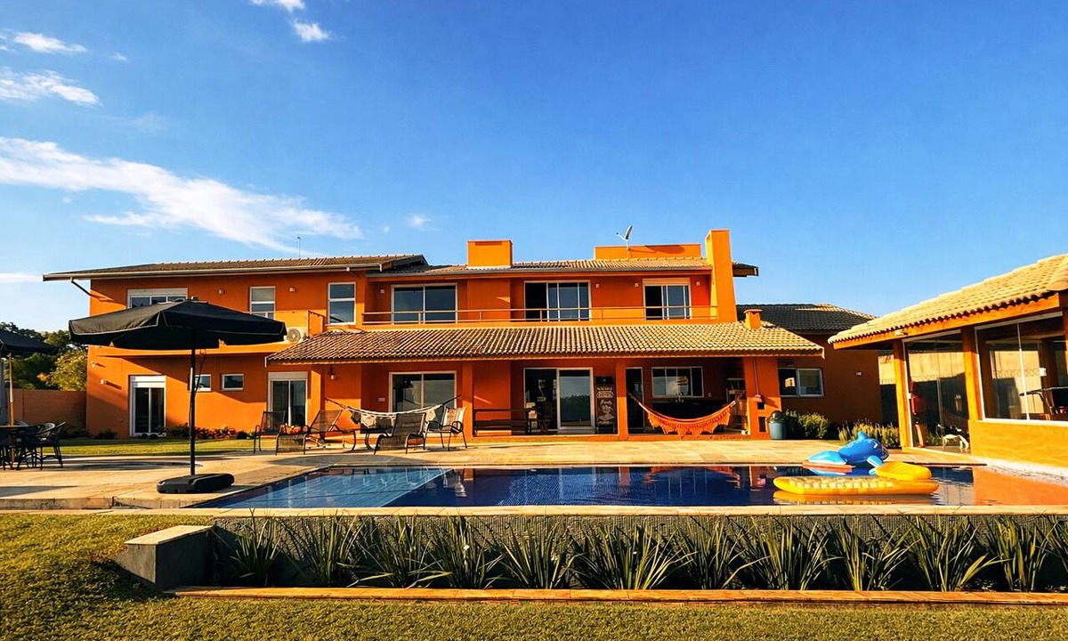 Arandu Cottage | Luxury beachfront house/Swimming pool/Heated spa/Breakfast and cleaning included