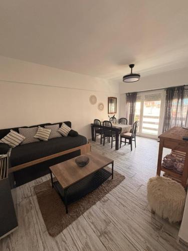 La Perla Apartment | Mitre Apartment