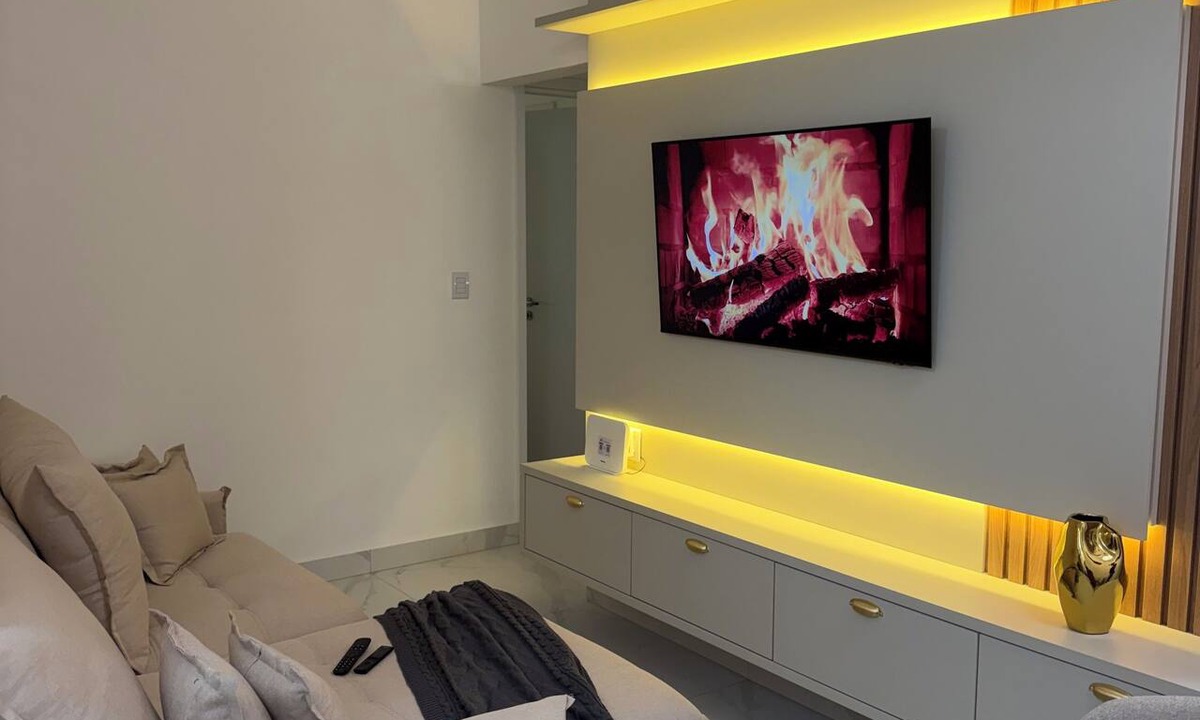 Esplanada Apartment | Modern, comfortable, air-conditioned apartment with a gourmet area and gym.