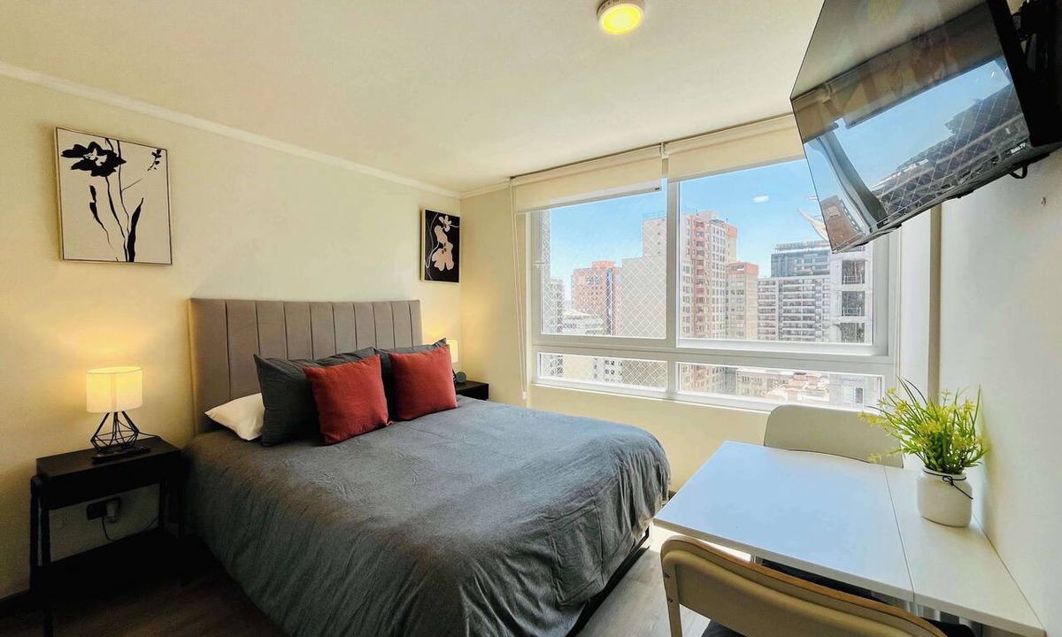 Downtown Santiago Apartment | Modern Morande Studio - Cowork, Laundry & Pool