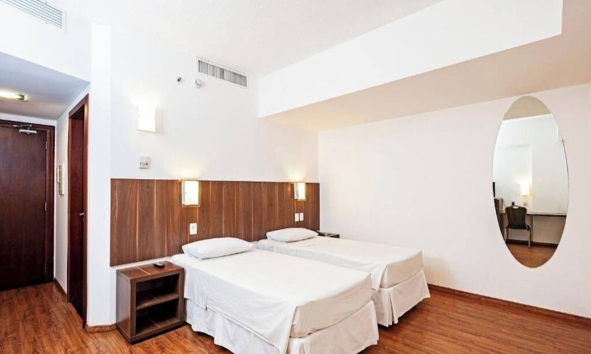 Centro Hotel | Modern Stay in Palhoça | 1 Unit | Avenida Atílio Pedro Pagani - 0.4 mile