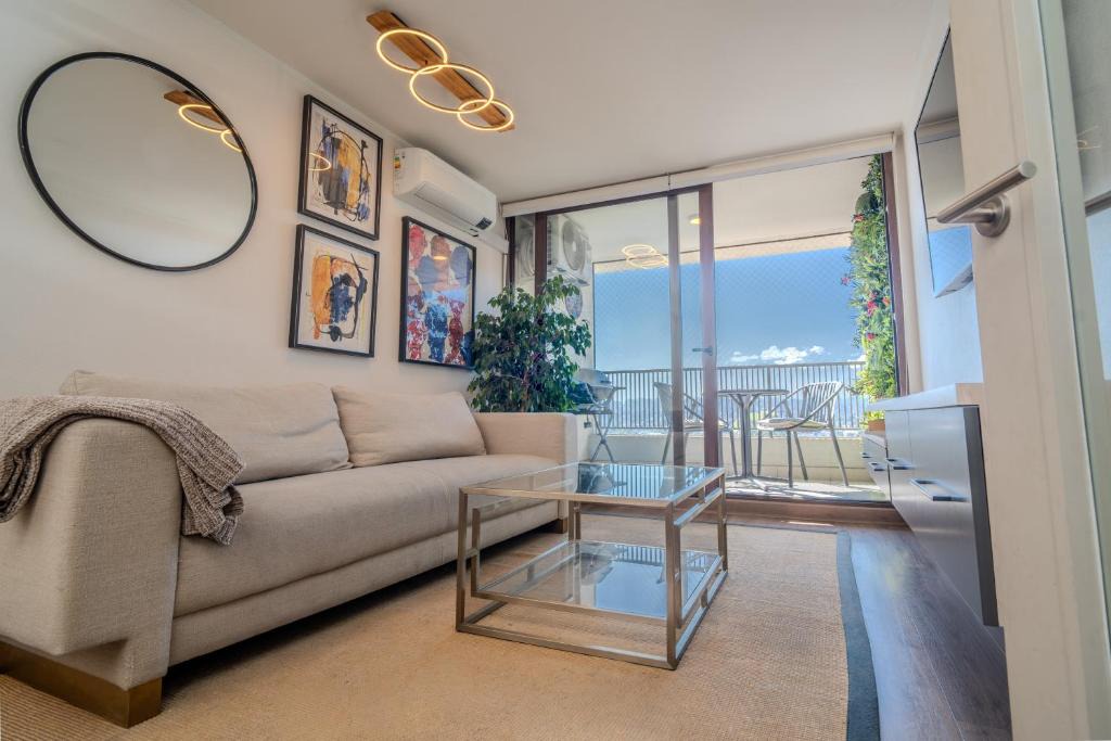 Nunoa Apartment | Moderno Depto 2D con Vista a la Cordillera, Terraza y Parking