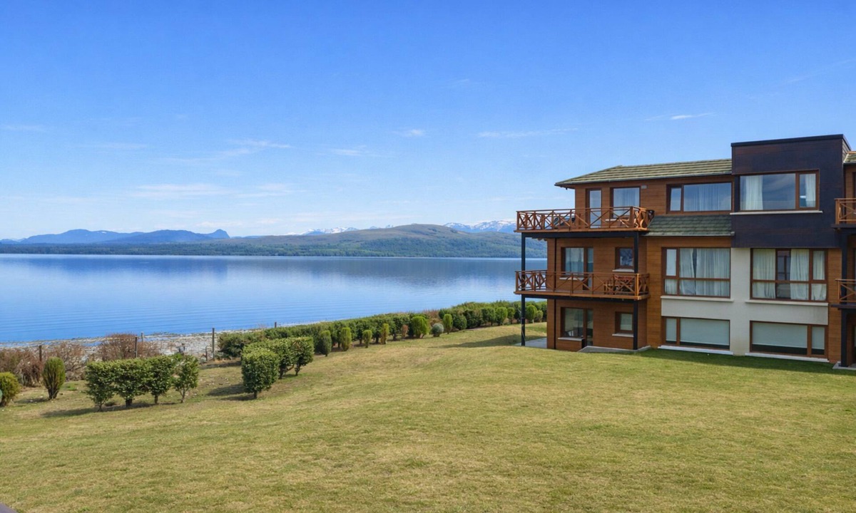 Dina Huapi Condo | Moreno 1st Floor Lake View Dina Huapi