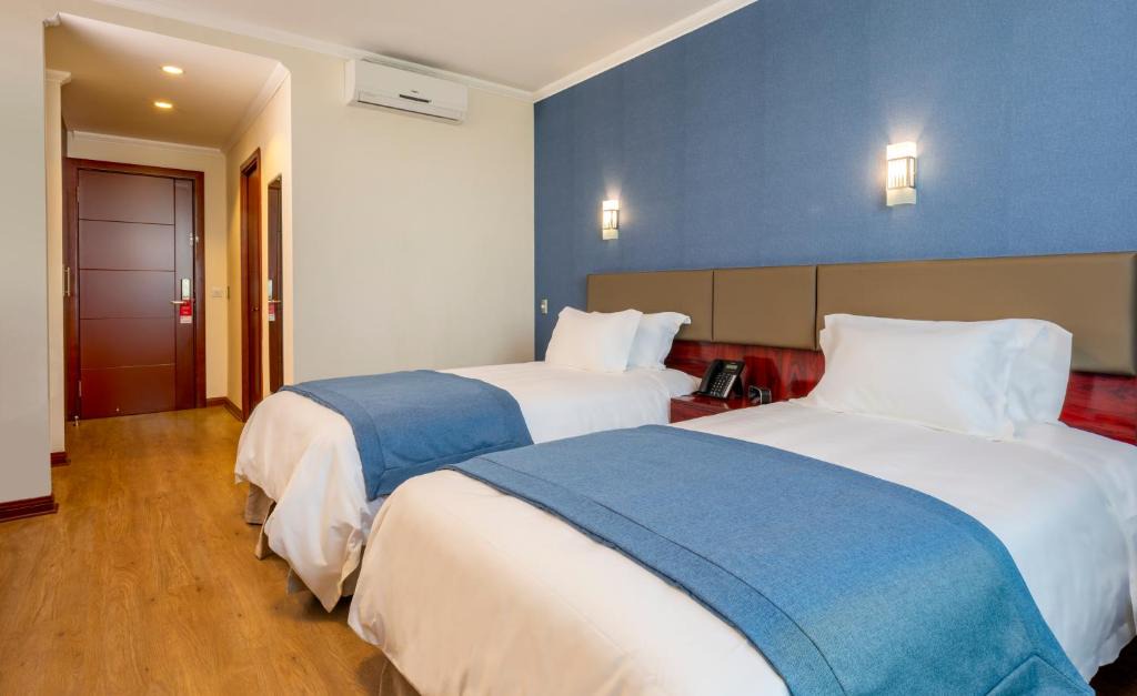 Las Rejas Hotel | Nobile Hotel Estación Central