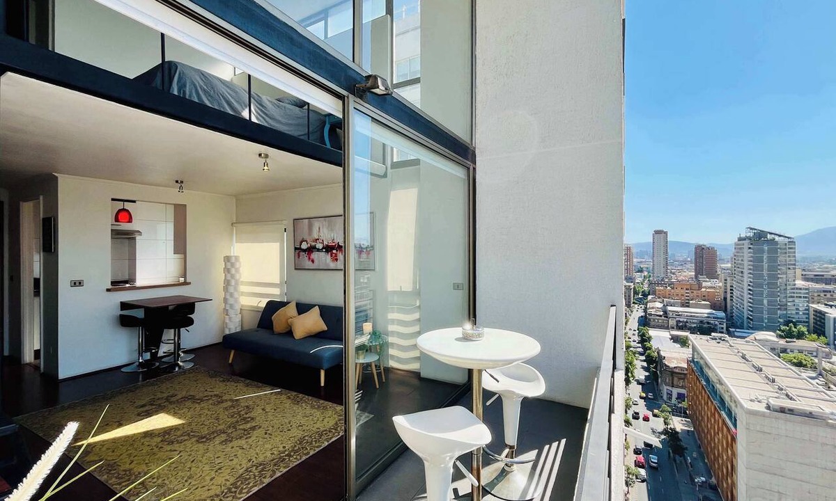 Downtown Santiago Apartment | Panoramic Loft Paris-Londres Area - A/C & Pool