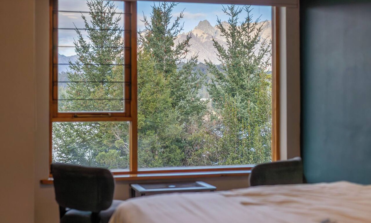 San Carlos de Bariloche Hotel | Peninsula Petit Hotel