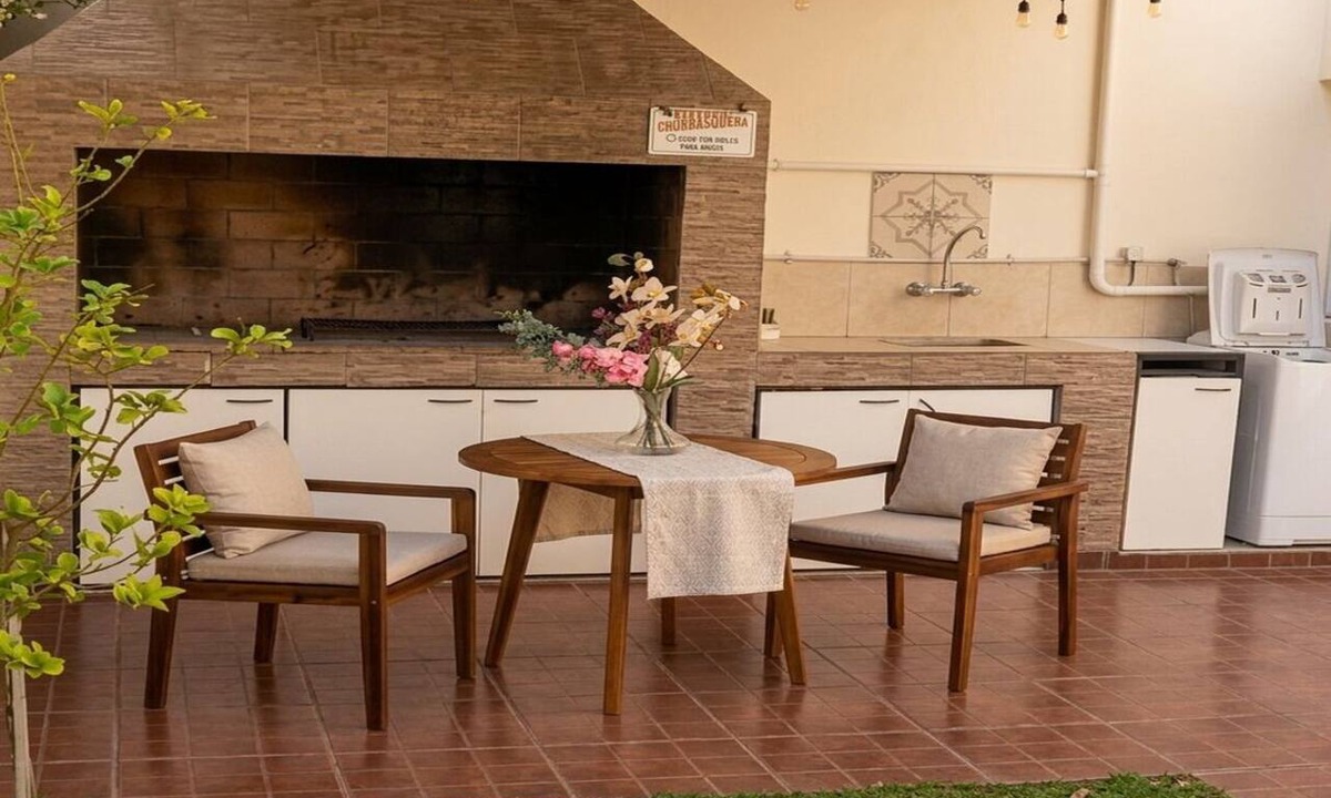 Mendoza House | Premium house for up to 7 guests with a private garage