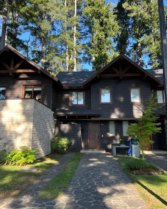 Pucon House | PUCON HOUSE - Lake Access & Near Ski Center