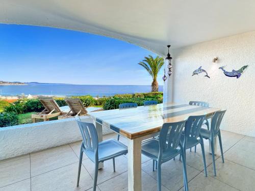Tongoy Apartment | Puerto Velero Primera Línea Primer Piso con Jardín, Piscina y Playa!