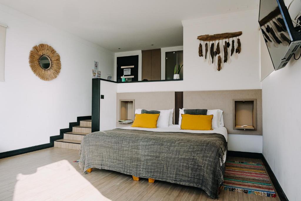 San Pedro de la Paz Hotel | Pura Lodge