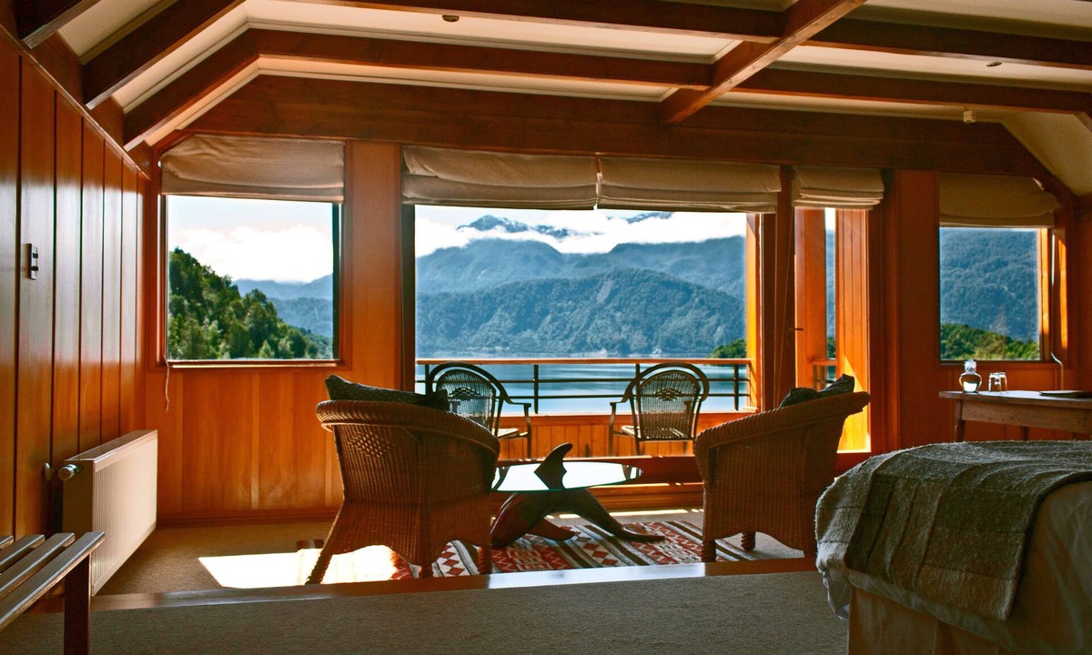 Puyuhuapi Hotel | Puyuhuapi Lodge & Spa