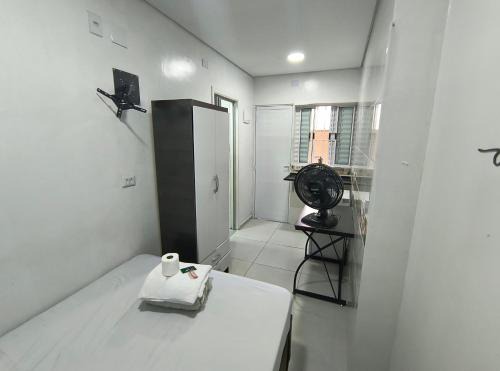 Vila Guarani Hostel | quarto casal suíte, próximo ao Itaú metro e expo sp