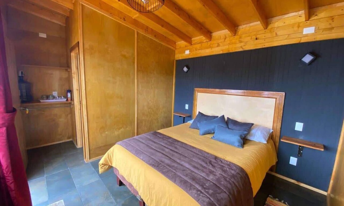 Quintay Cabin | Quintay Ocean View Cabin w/Smart TV & Parking