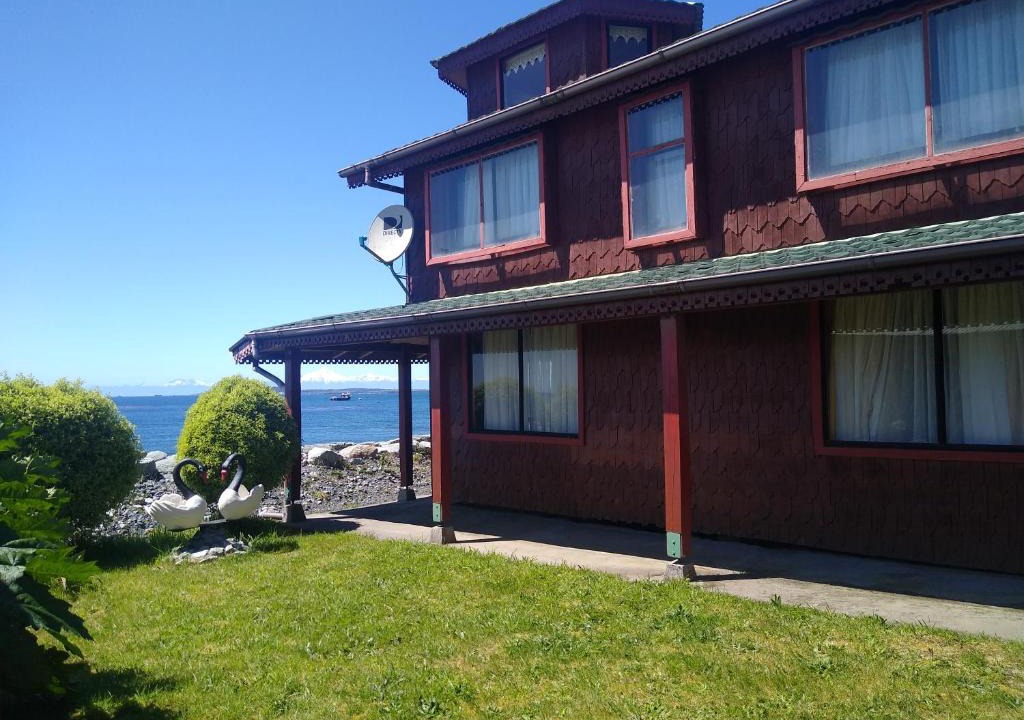 Quellon Ski Chalet | Refugio Austral Primera Línea de Playa