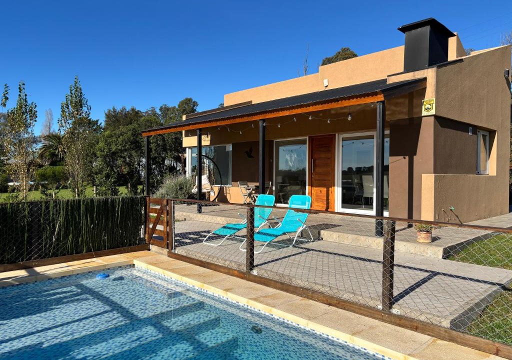Sierra de los Padres House | Refugio Exlusivo, Pileta Privada en Barrio Cerrado