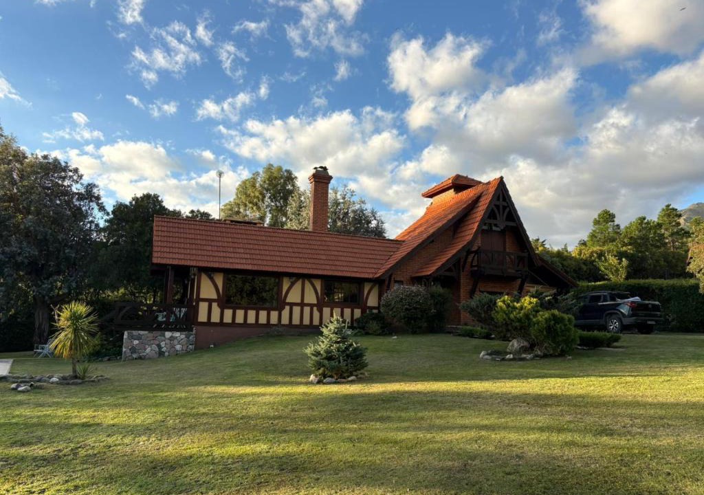 Merlo House | Rincón del Cielo Country Club