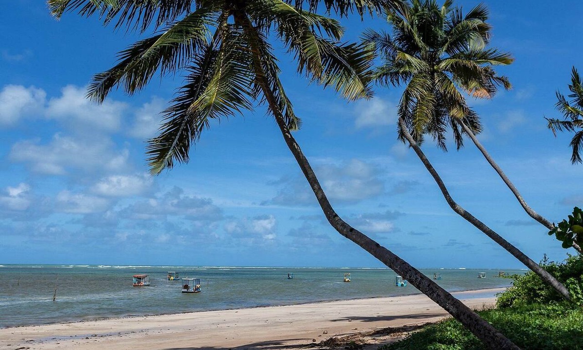 Porto de Pedras House | Seaside paradise at Praia do Patacho – 4 suites