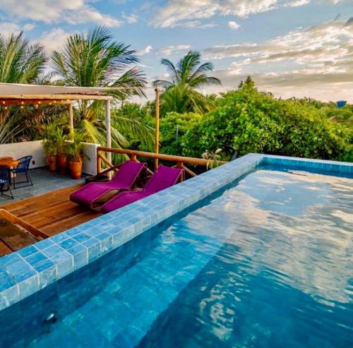 Atins House | Sky Atins Rooftop