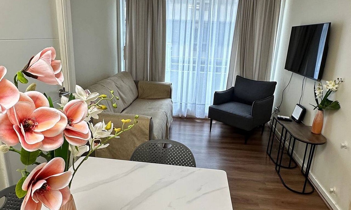 Downtown Santiago House | Spacious apt. 2 bedr. Fully equipped downtown Stgo.