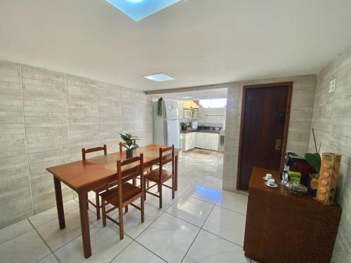 Manguinhos House | Suíte Beira-Mar em Manguinhos - Vista Incrível e Pé na Areia