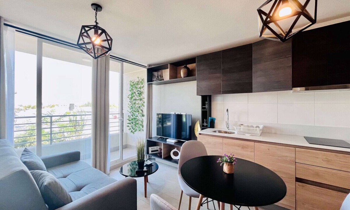 Downtown Santiago Apartment | Urban Santa Elena - Cowork Gym Parking Washer