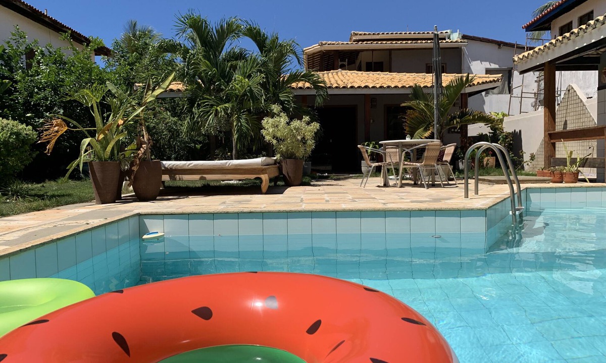Vilas do Atlantico House | Vacation home, 4 bedrooms, 2 suites, 100 meters from the beach.