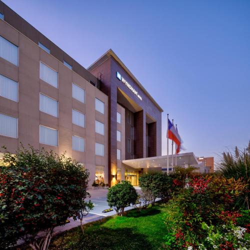 Pudahuel Hotel | Wyndham Santiago Aeropuerto