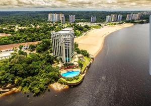 Flat Tropical Executive in Manaus