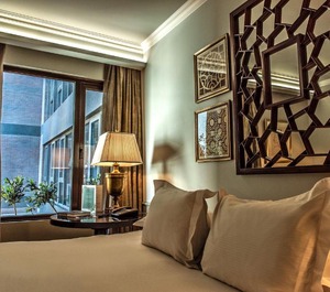 Santiago Moneda Suites 