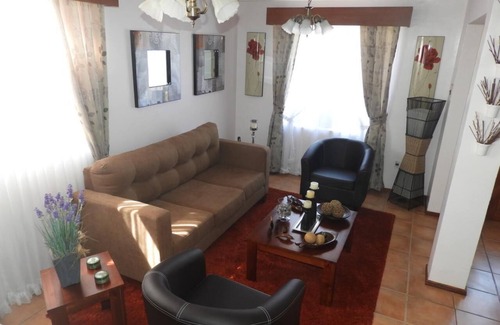 La Serena House | Cómoda Casa Ubicada en un lindo sector y muy tranquilo, ceca de supermercados.
