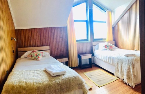 Puerto Montt Hostel | Casa Ankulenmo