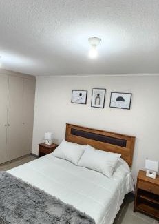 Talca Apartment | Dormitorio matrimonial con baño privado - altos de san miguel