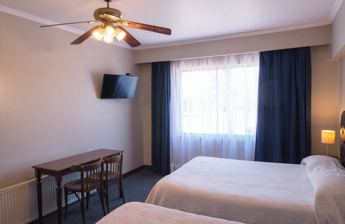 Los Angeles Hotel | Econohotel