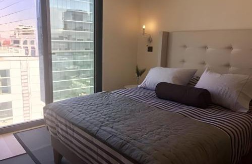 El Golf Apartment | Exclusivo y seguro Departamento en El GOLF