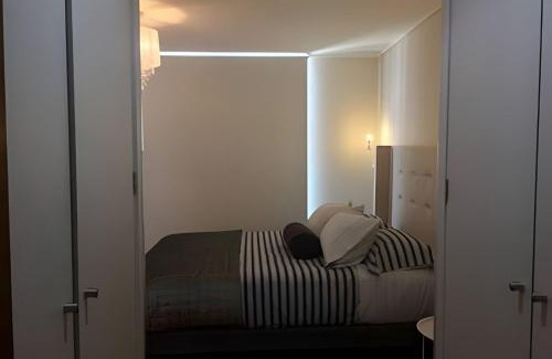 El Golf Apartment | Exclusivo y seguro Departamento en El GOLF