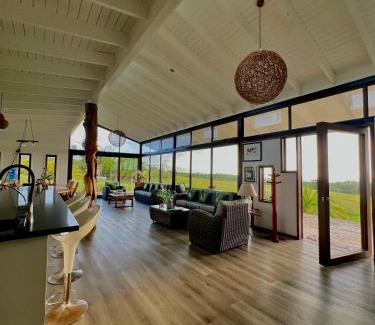 Hanga Roa House | Hare Mahatu