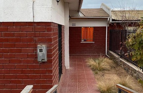 La Serena House | Hermosa y amplia casa vacacional en La Serena - Two-Story Brick House