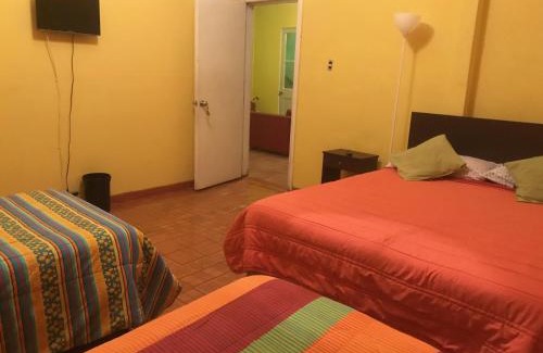 Valparaiso House | Hostal Tricontinental