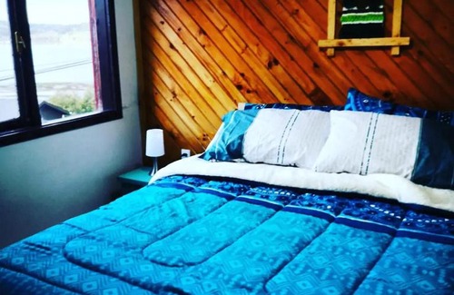Castro House | HOSTAL VOLANTIN CHILOE