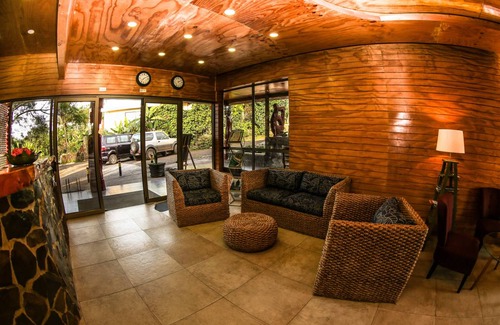 Hanga Roa Hotel | Hotel ∙ 8 guests