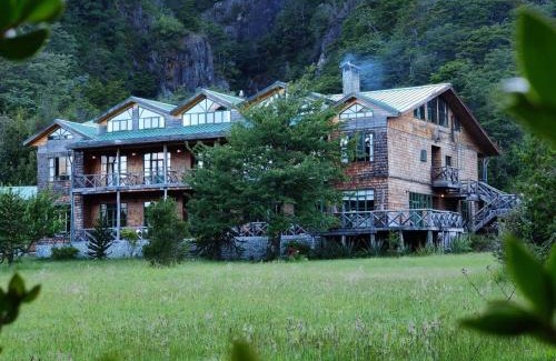 Cochamo Cabin | Mitico Puelo Lodge